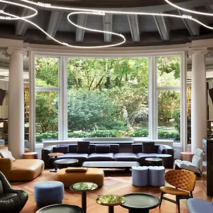 https://sheraton-diana-majestic.italymilanhotels.net