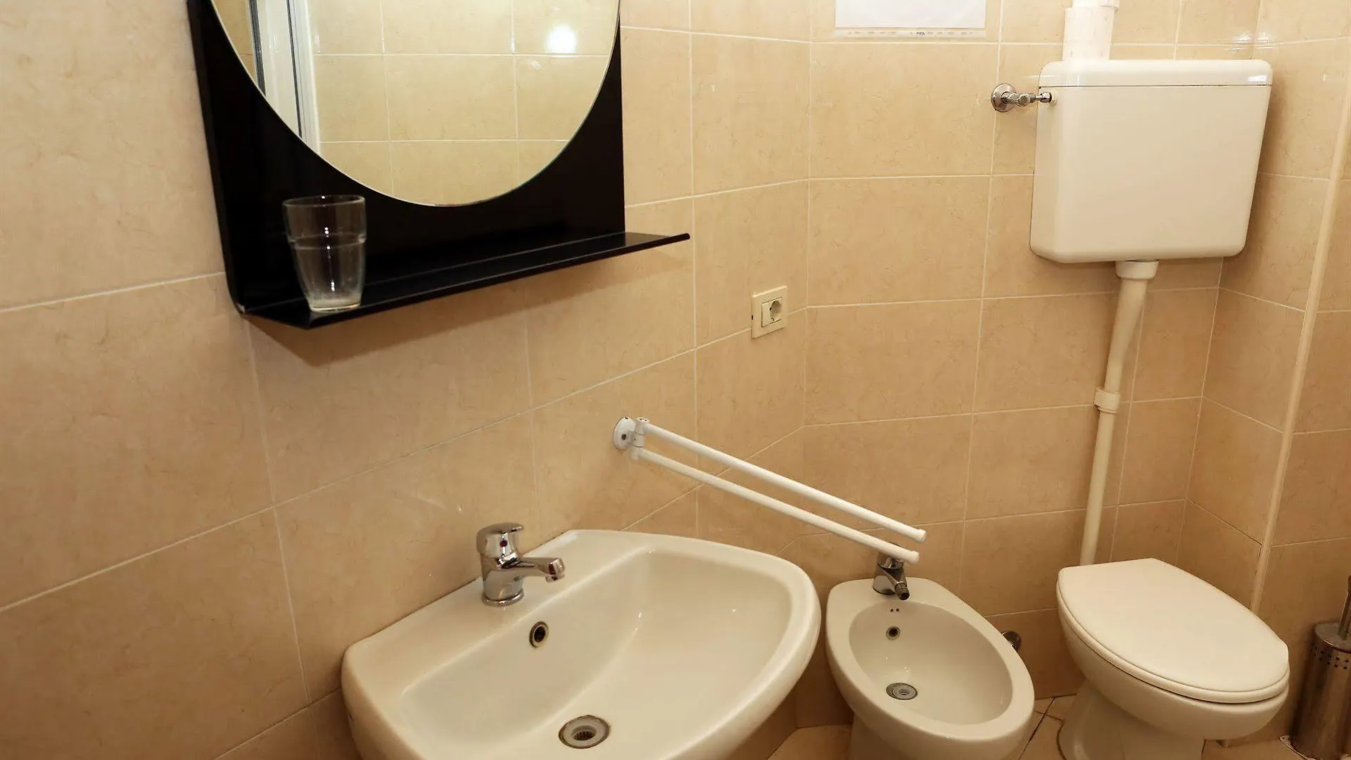 Hotel Bicocca Milan 0*,  Italy
